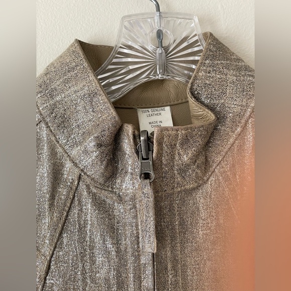 Chico’s 100% Metallic LeatherJacket Full Zip Disco Party Size 1 - Picture 2 of 10